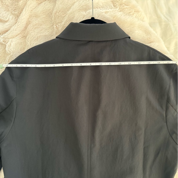 NWT LuluLemon Black Men’s Venture Blazer, Size Medium (Sold Out Online) - Picture 8 of 10